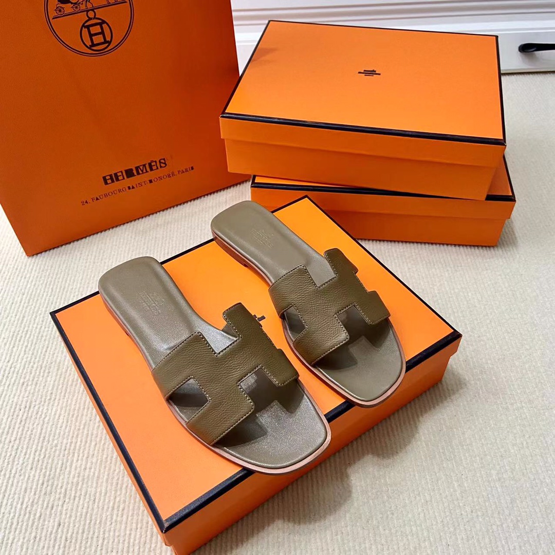 에르메스 올수공 오란 슬리퍼 샌들 앱송 57